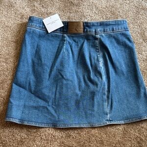 American Eagle High Rise Mini